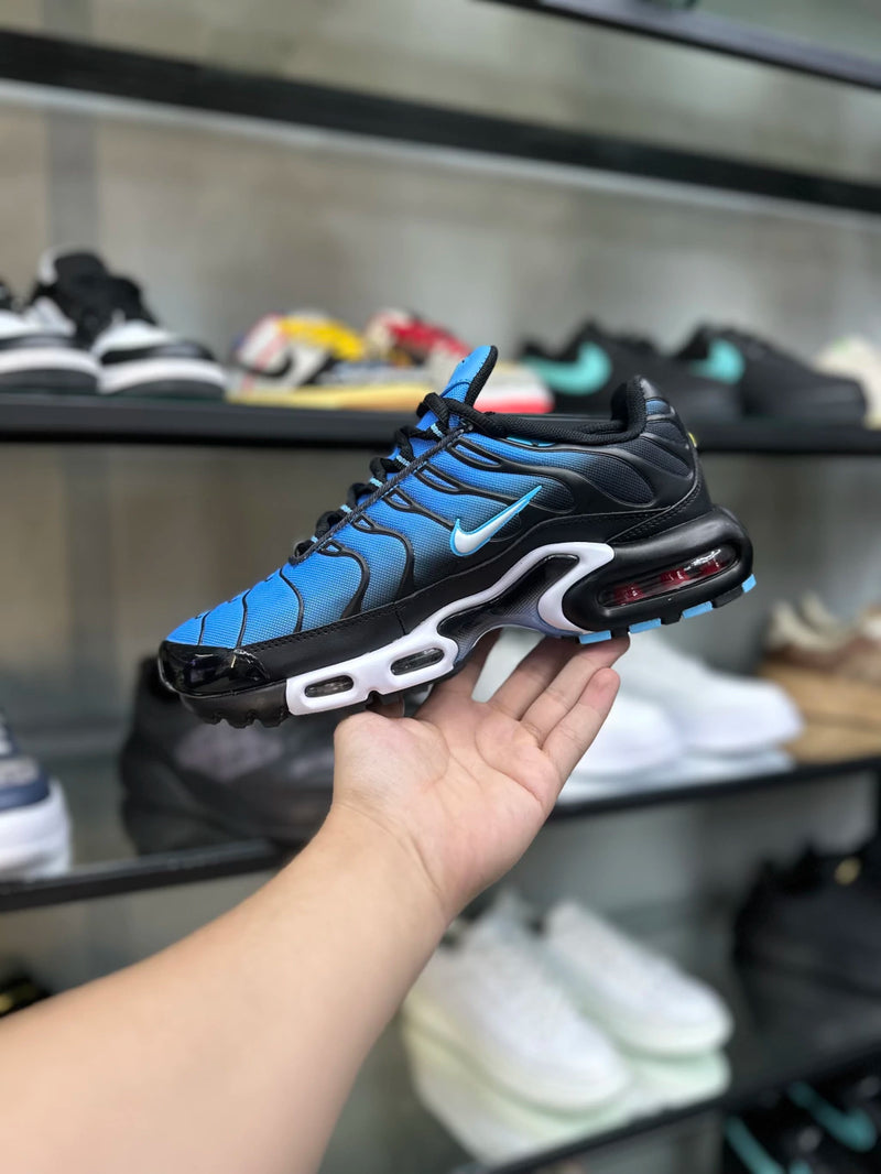 NIKE AIR MAX PLUS TN - BLACK BLUE