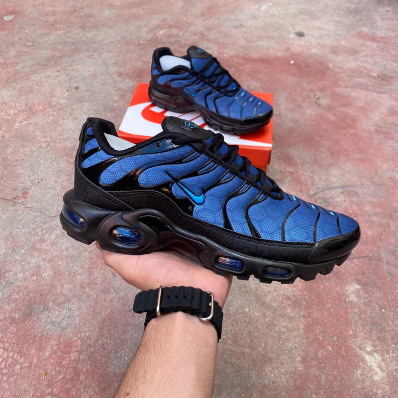 NIKE AIR MAX PLUS TN - PRETO AZUL