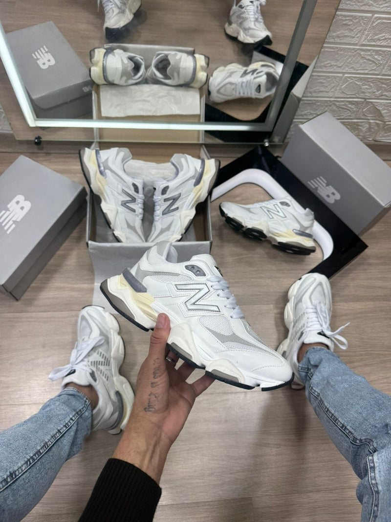 NEW BALANCE 9060 Prem. - BRANCO CINZA