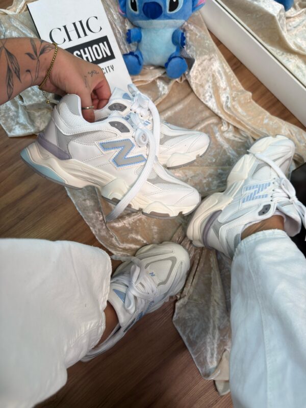 NEW BALANCE 9060 Prem. - BCO AZUL