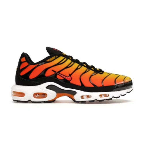 NIKE AIR MAX PLUS TN - LARANJA FOGO