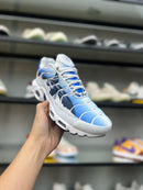 NIKE AIR MAX PLUS TN - SHARK