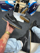 Mizuno Street Wind Preto Camurça Atacado