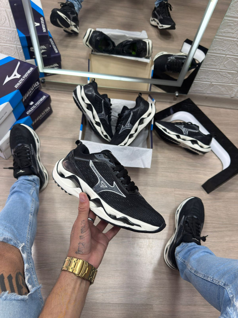 Mizuno Wave Stratos Preto e Branco Atacado