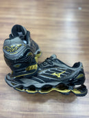 MIZUNO PRO 6 - PRETO DOURADO