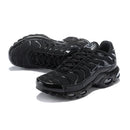 NIKE AIR MAX PLUS TN - PRETO