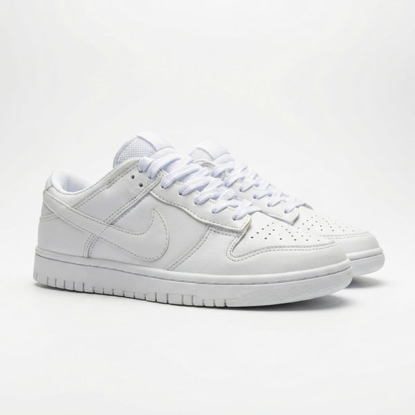 NIKE DUNK SB GOLD - BRANCO