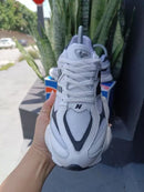 NEW BALANCE 9060 Prem. - BRANCO PRETO