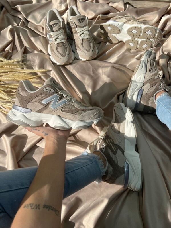 NEW BALANCE 9060 Prem. - BEGE ESCURO