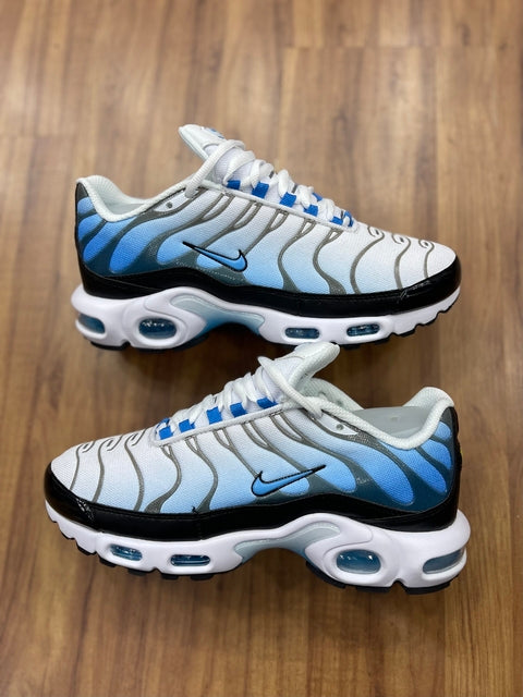 NIKE AIR MAX PLUS TN - BCO AZUL