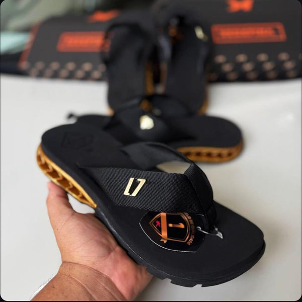 Chinelo Kenner Rakka - Preto Dourado L7