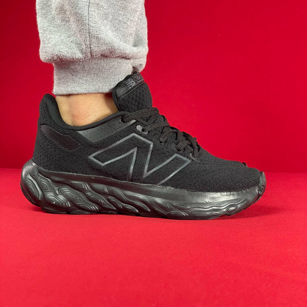 New Balance 1080 todo preto