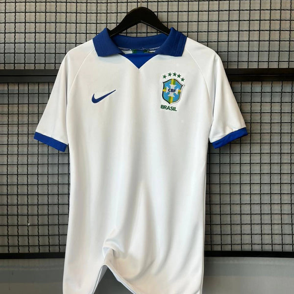 Camisa Masculina do Brasil Branca com detalhes azul - Nacional Premium